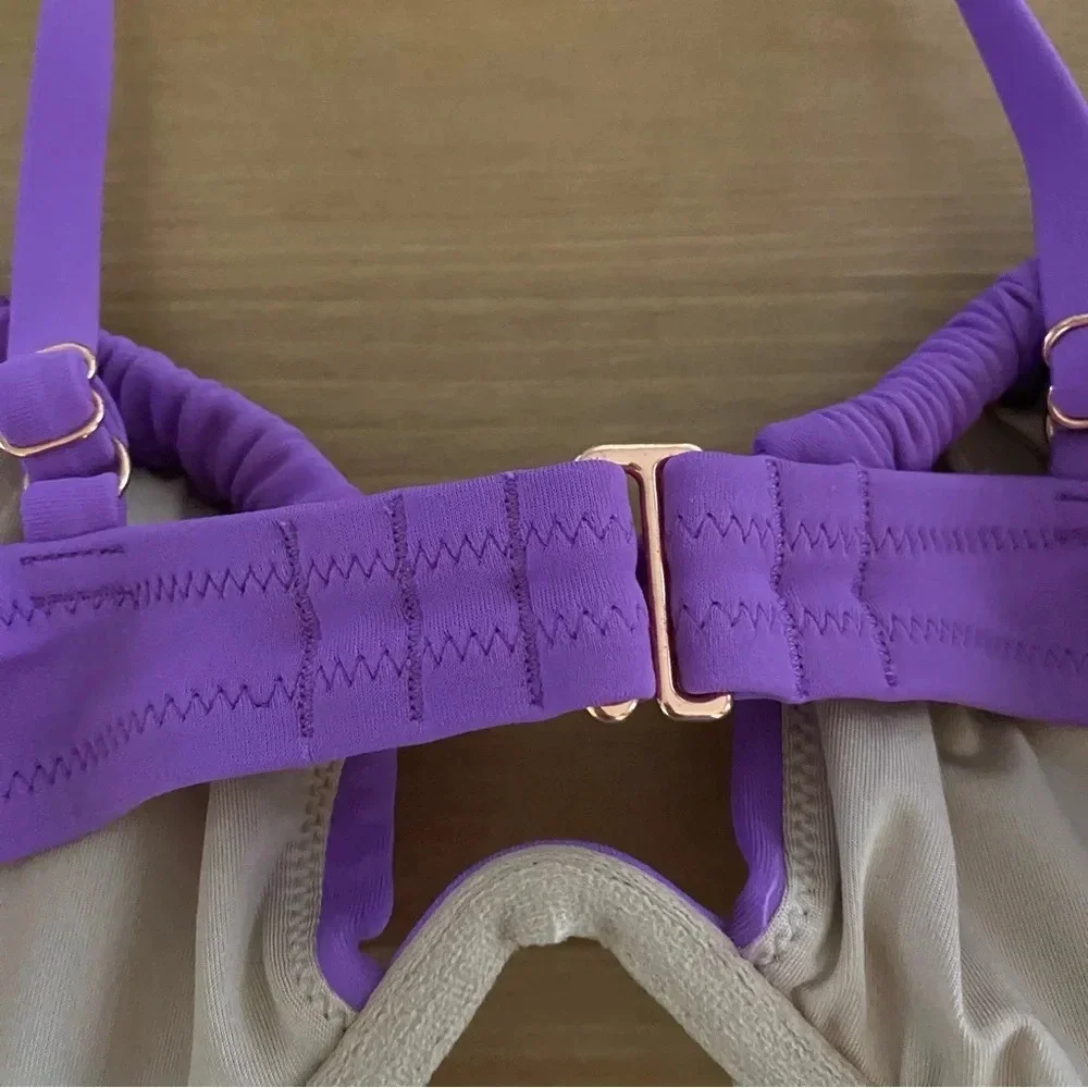 Sz. 36D Target Shade & Shore Bikini Top‎ NWOT (EE8)